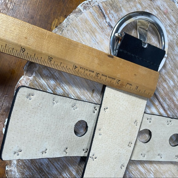 Michael Kors black leather silver stud wide belt M - Picture 3 of 11